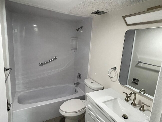 Building Photo - 3099 NW 48th Ave