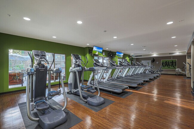 Building Photo - 5350 E Deer Valley Dr