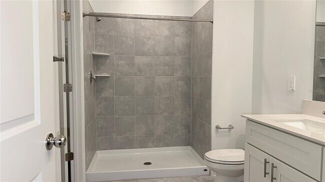 Building Photo - 1129 Deepwater Cir