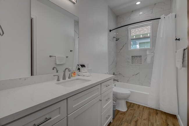 Building Photo - 2305 67th St