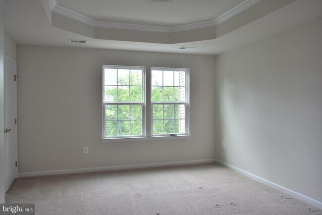 Building Photo - 8714 Upton Ln