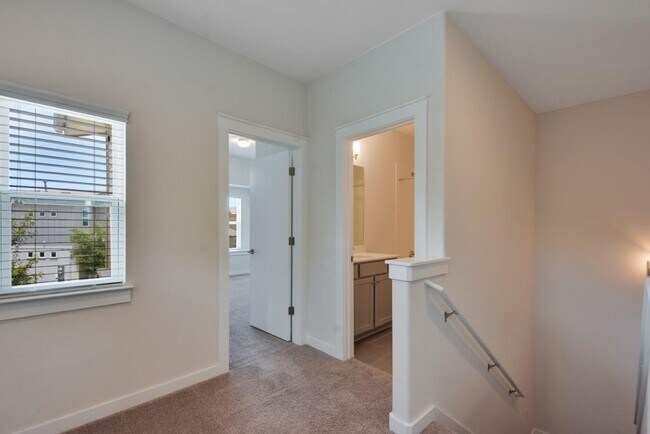 Building Photo - 8913 Parker Ranch Cir
