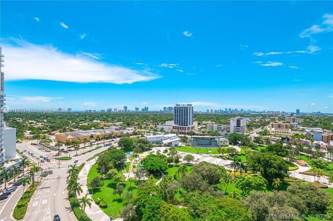 Building Photo - 1830 Radius Dr