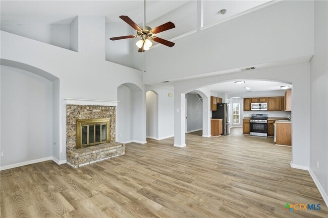 Building Photo - 1102 Briscoe Cove