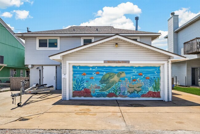 Building Photo - 674 Warsaw Dr
