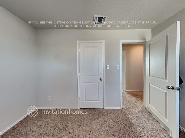 Building Photo - 13726 Harvest Valley