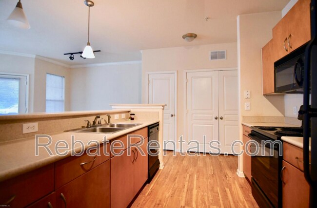 Building Photo - 8290 Gate Pkwy W