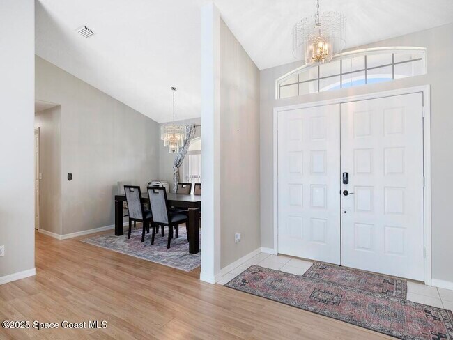 Building Photo - 1026 Blossom Dr