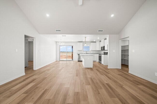 Building Photo - Country Living In Roosevelt ISD!