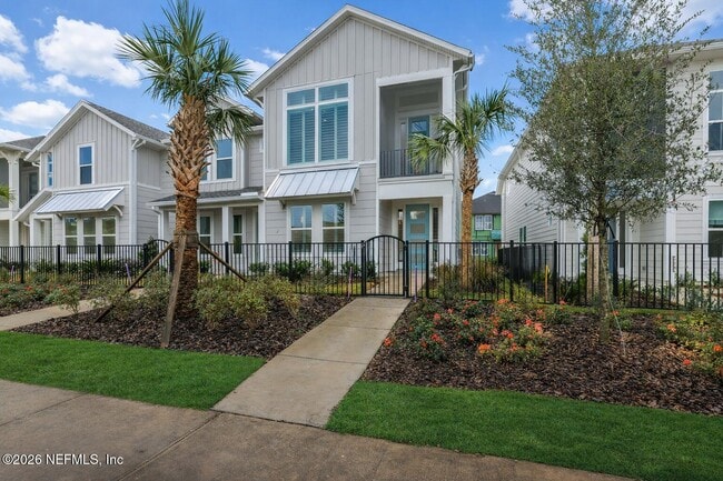 Building Photo - 459 Crestview Dr