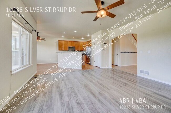Building Photo - 10238 Silver Stirrup Dr