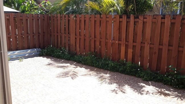 Building Photo - 8510 NW 138th Terrace