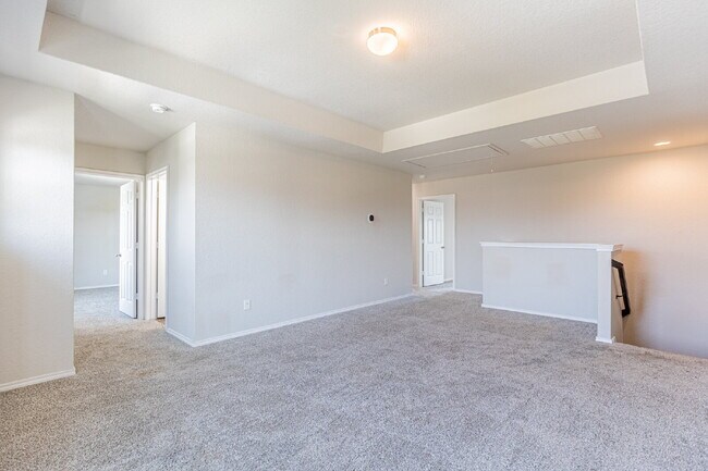 Building Photo - 5930 Ivans Farm