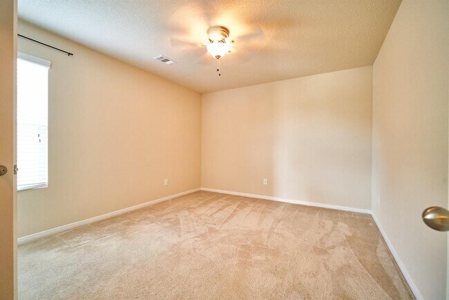 Building Photo - 3019 Zephyr Glen Way