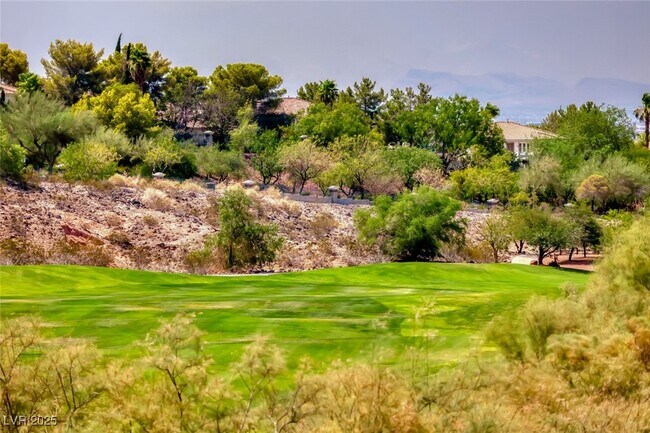 Building Photo - 1311 Panini Dr