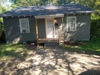 Building Photo - 3 bd/1 ba