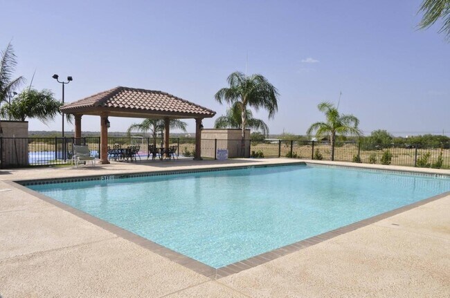 Building Photo - 8216 Casa Verde Rd