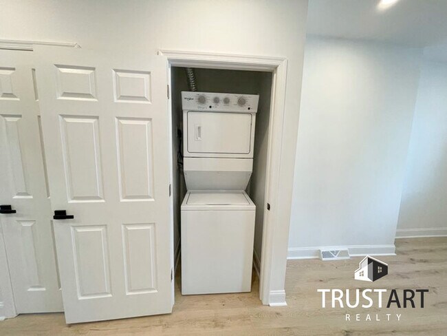 Building Photo - Charming 3-bedroom home in North Central N...