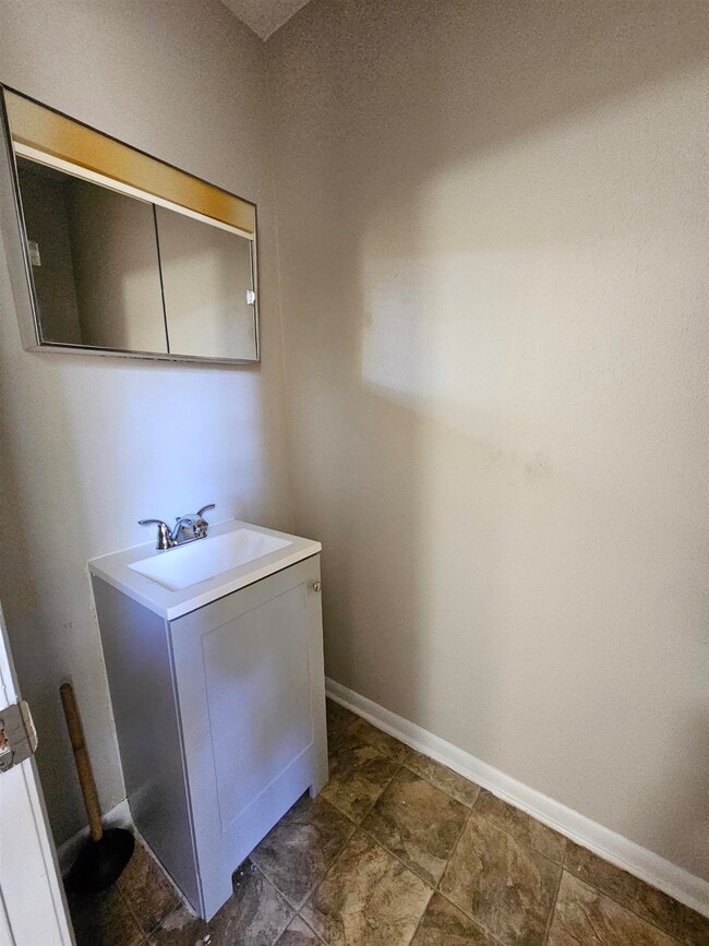 Building Photo - 3509 Tullamore Ln