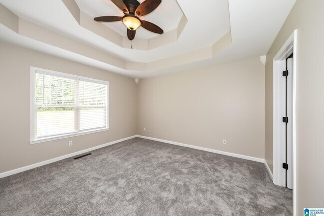 Building Photo - 725 Starlite Dr