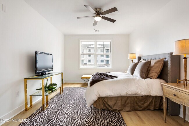 Building Photo - 298 Westwood Ave