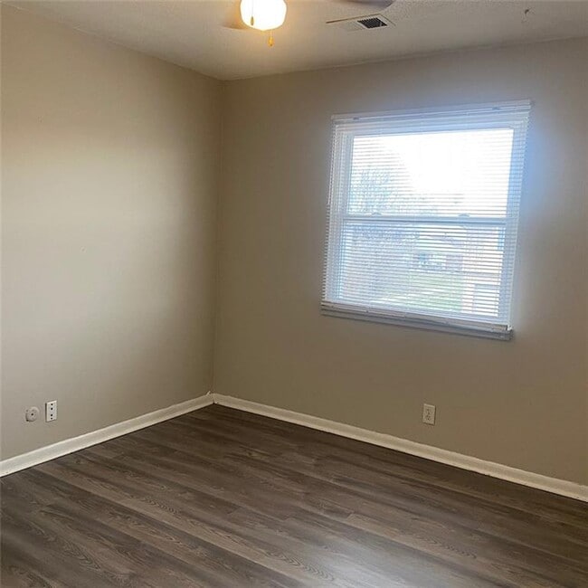 Building Photo - 6458 Lupine Terrace