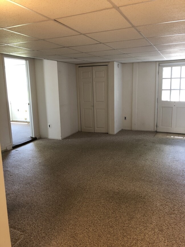 Building Photo - 112 W Highland Ave