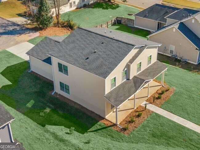 Building Photo - 223 Monarch Village Way