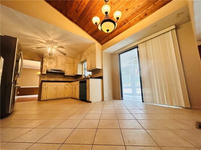 Building Photo - 2100 Old Forge Way