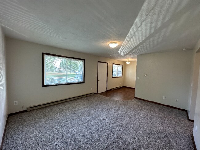 Building Photo - 6995 W 200 N