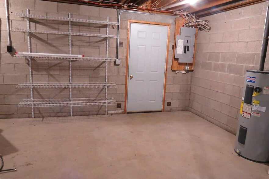 Building Photo - 109 Glendale Rd