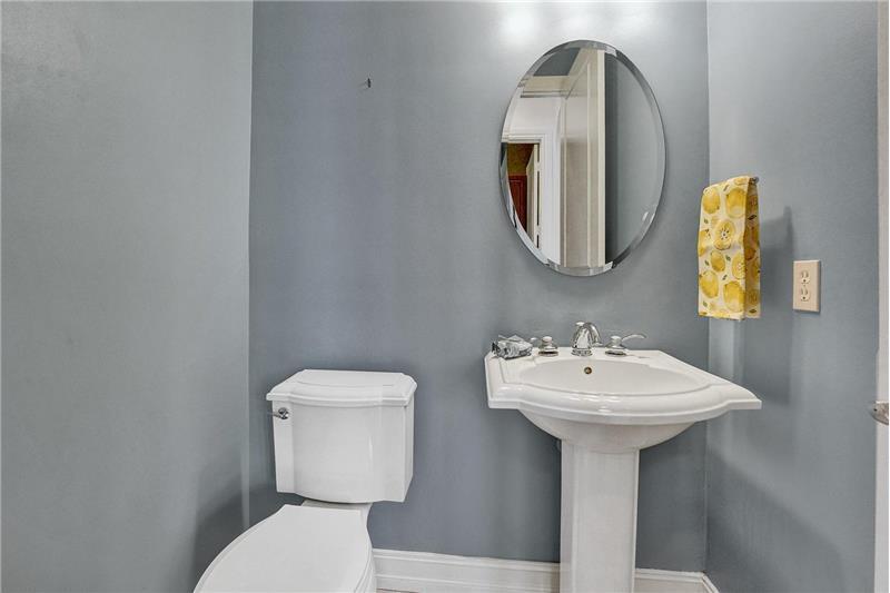 Building Photo - 632 Renaissance Wy