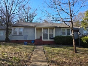 Building Photo - 207 Herbert St