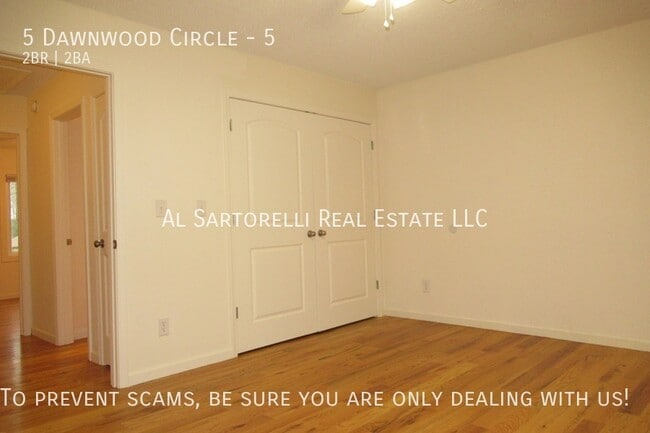 Building Photo - 5 Dawnwood Cir