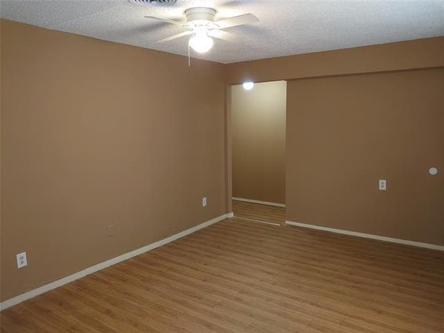 Building Photo - 1325 S 27th St