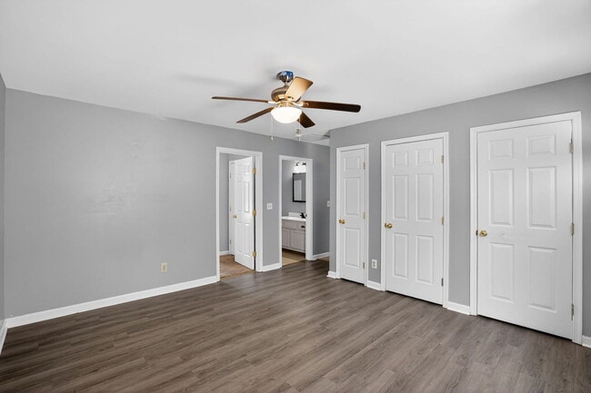 Building Photo - 40077 Big Chestnut Rd