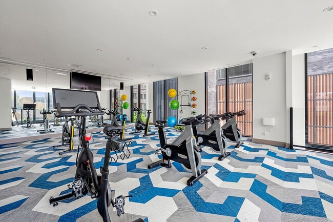 Building Photo - 1400 W Peachtree St NE