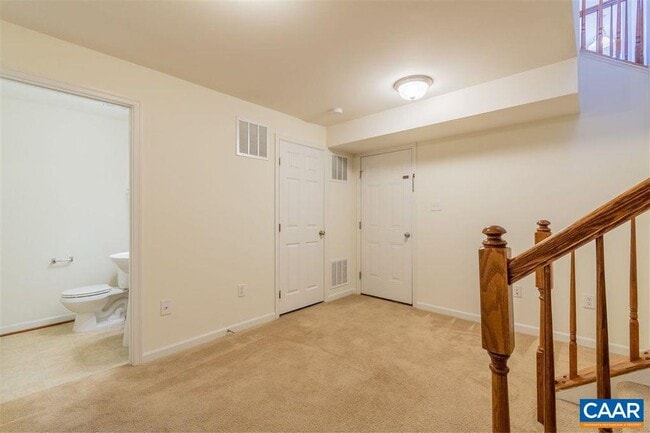 Building Photo - 2138 Lockwood Dr