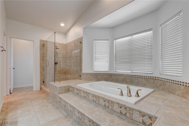 Building Photo - 242 Water Bridge Ct
