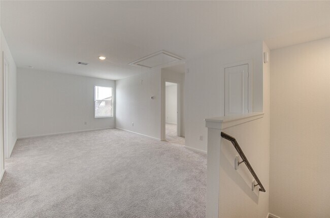 Building Photo - 9910 Oakheath Blf Dr