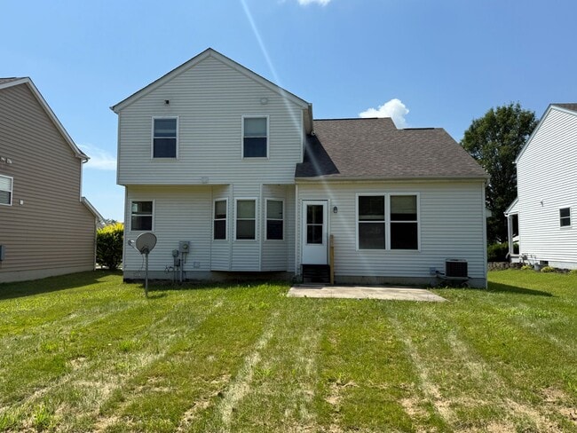 Building Photo - 4 Bedroom, 2.5 Bathroom House in Sycamore ...