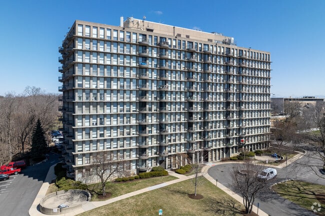 Building Photo - Lilac Ledge Apartments