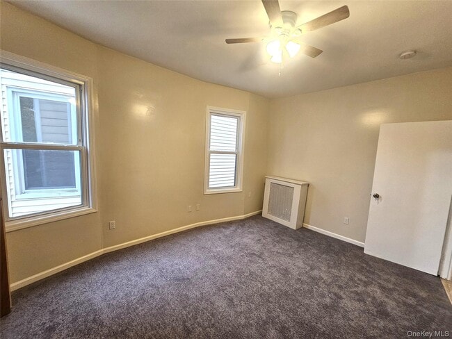 Building Photo - 137 S 12th Ave