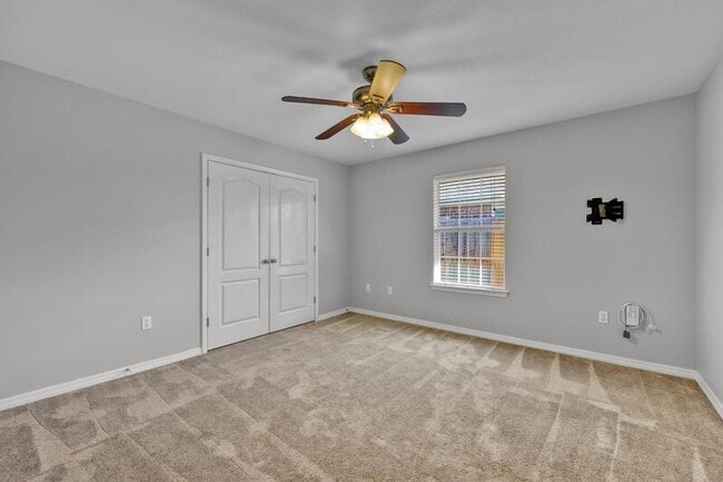 Building Photo - 9431 Pouder Ln