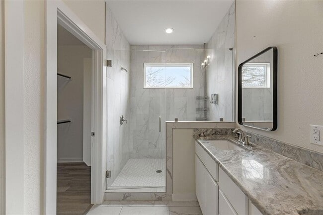 Building Photo - 135 Koele Ct