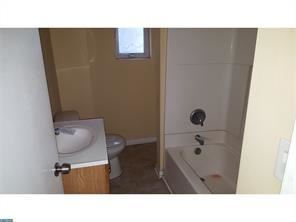 Building Photo - 111 Main St