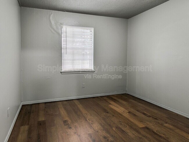 Building Photo - 249 NW 82nd St