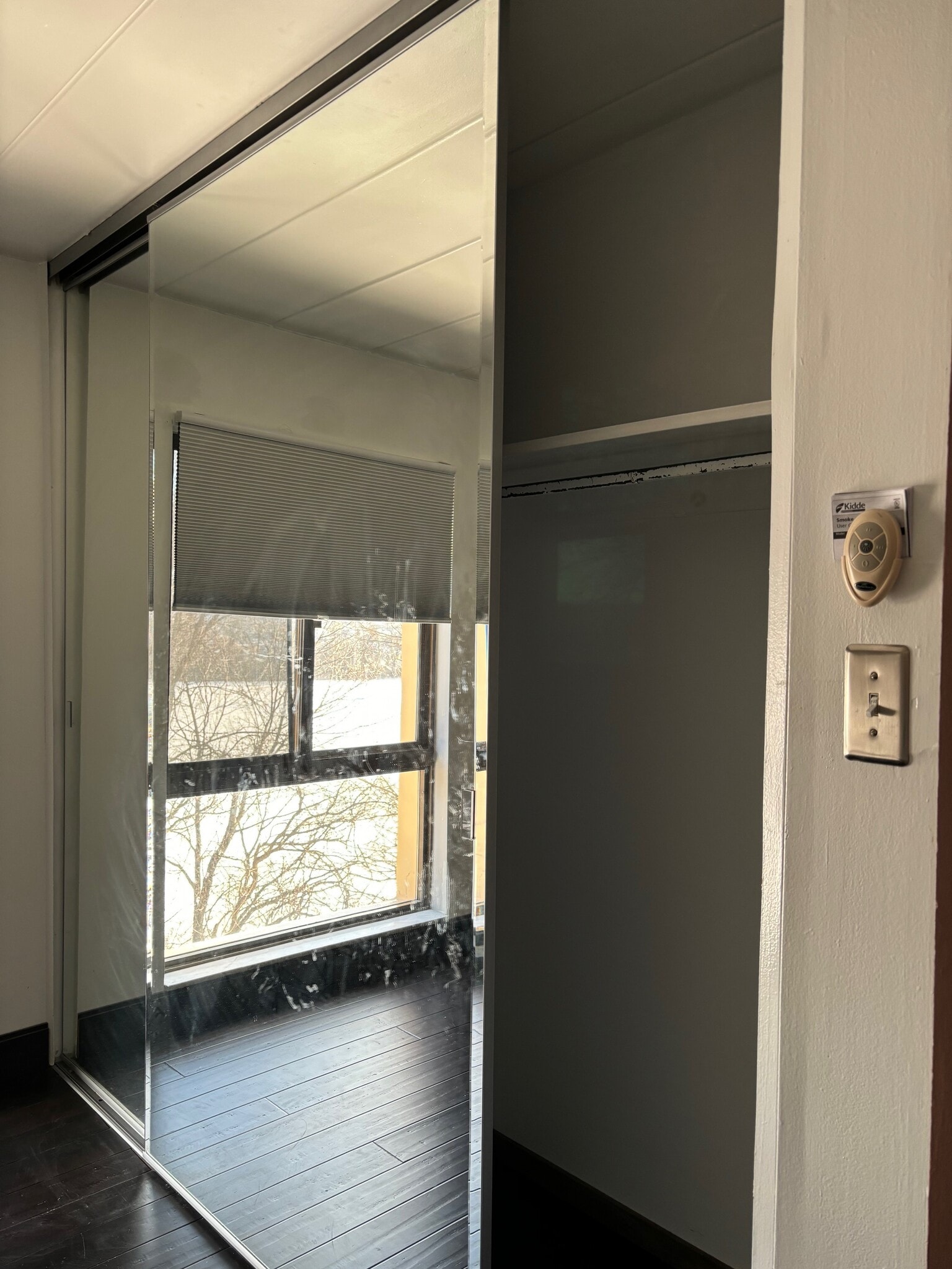 Building Photo - 2034 Swallow Hill Rd