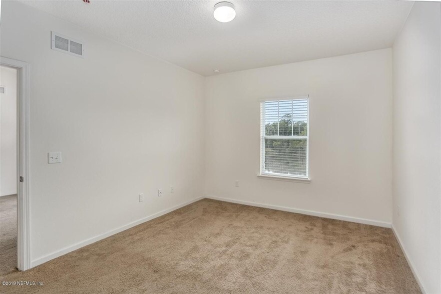 Building Photo - 4908 Key Lime Dr