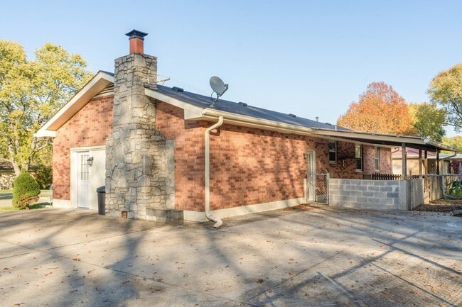 Building Photo - 106 Bluewater Dr